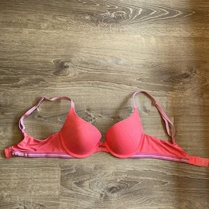 Victoria’s Secret bra